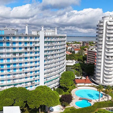 Residenza Puerto Do Sol Apartman Lignano Sabbiadoro Kültér fotó