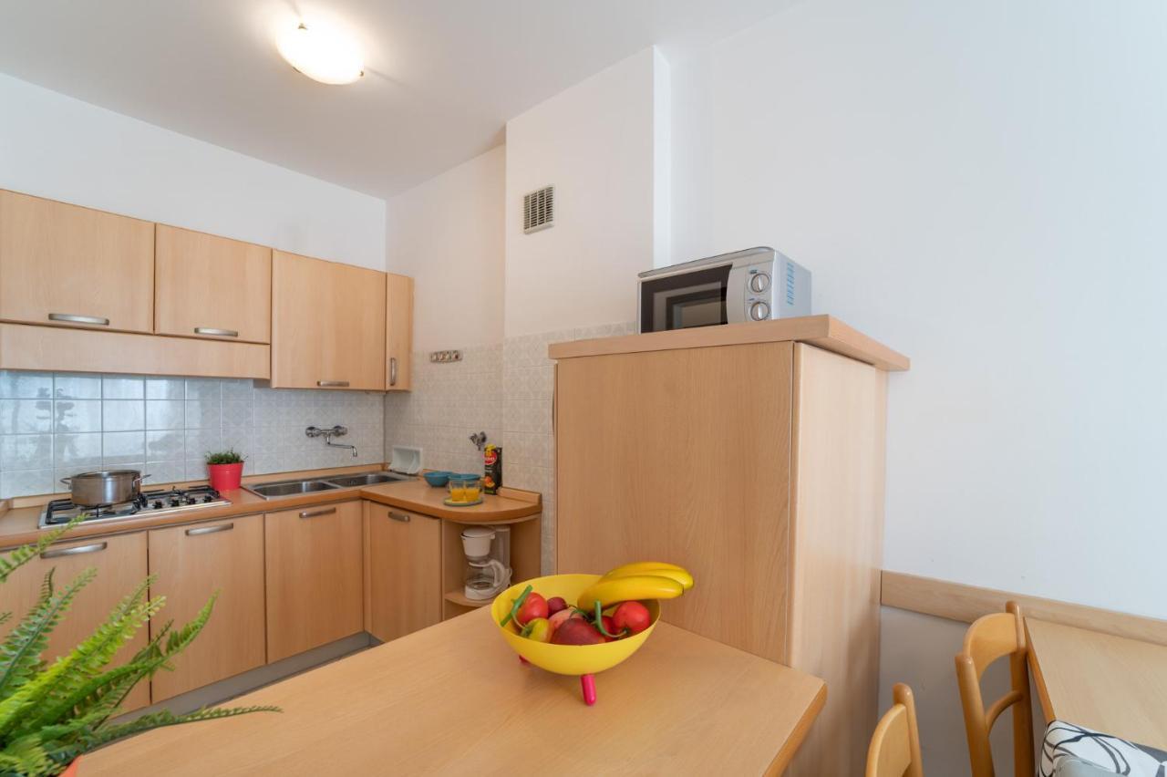 Residenza Puerto Do Sol Apartman Lignano Sabbiadoro Kültér fotó