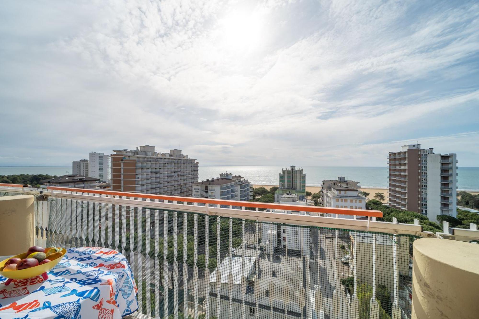 Residenza Puerto Do Sol Apartman Lignano Sabbiadoro Kültér fotó