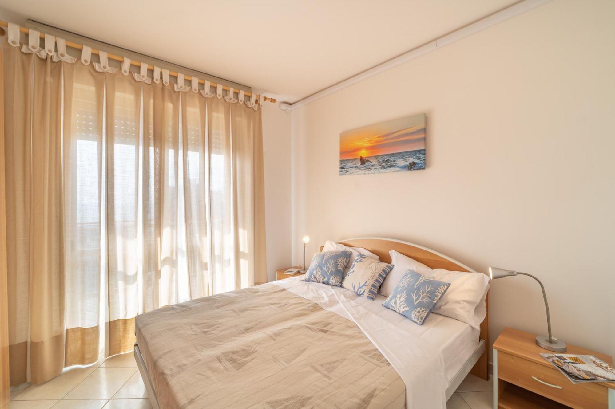 Residenza Puerto Do Sol Apartman Lignano Sabbiadoro Kültér fotó